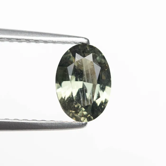 100ct 759x540x304mm Oval Brilliant Sapphire 2305101 Misfit Gems Rings
