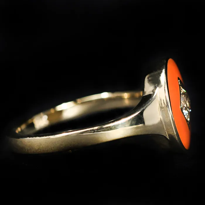 14k Yellow Gold 020 Carat Diamond and Enamel Signet Ring Immaculate Jewelry Rings