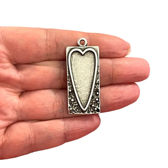 Antique Silver Plated Heart Charm Silver Heart Charm Peppy Beads Charm Necklaces Antique Silver Plated Heart Charm Silver Heart Charm Peppy Beads Charm Necklaces