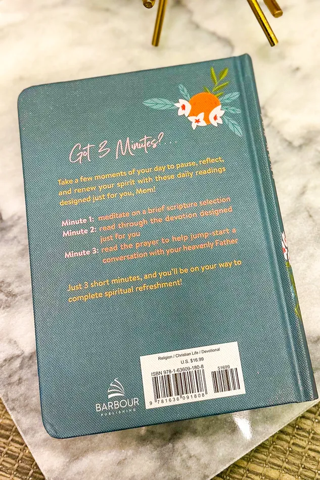 Barbour Publishing Inc Necklaces 3Minute Daily Devotions for Moms Book