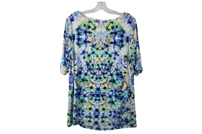 Christopher Banks Rings Christopher Banks Blue Floral Top L