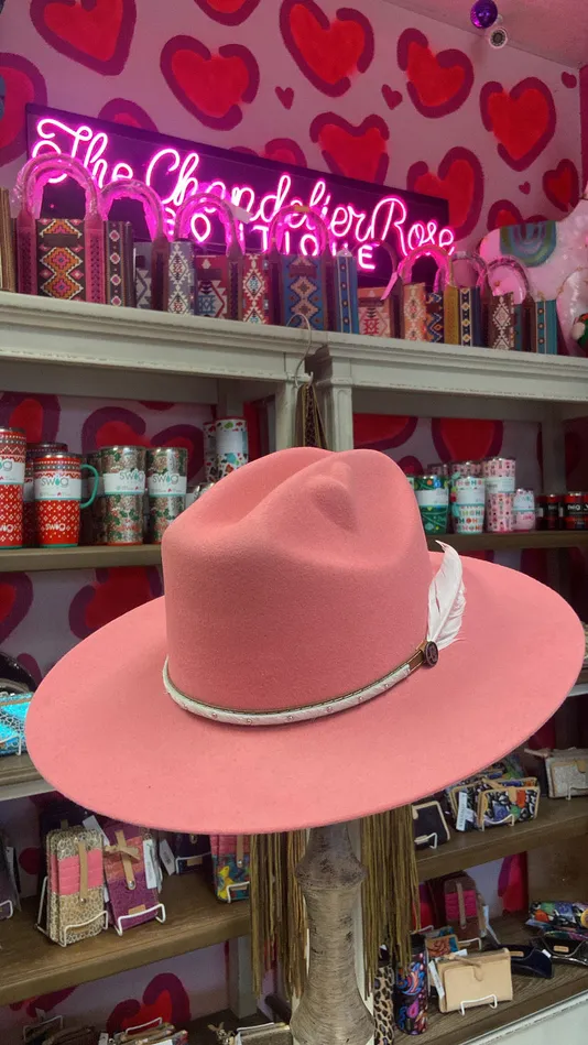 CORRAL DIXIE FELT HAT PINK HATTERS OF AMERICA Earrings