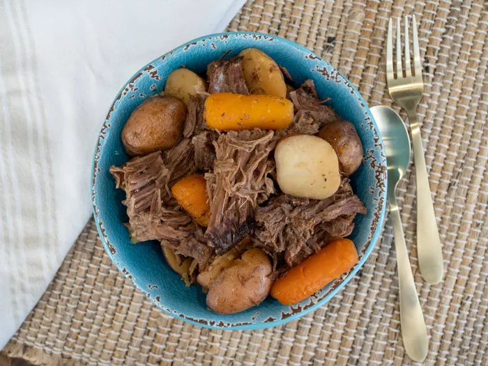 Crockstar Comfort Gravy Roast Crockstar Dinner Club Earrings