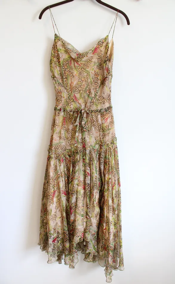 Diane Von Furstenberg Vintage Silk Y2K Leopard Floral Print Asymmetrical Bottom Dress 8 Diane Von Furstenberg Earrings Diane Von Furstenberg Vintage Silk Y2K Leopard Floral Print Asymmetrical Bottom Dress 8 Diane Von Furstenberg Earrings