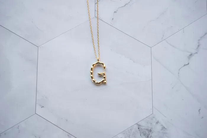 Dreamlandgt Earrings Collar Letra bao de oro Dreamlandgt Earrings Collar Letra bao de oro
