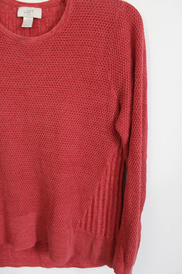 Earrings Ann Taylor LOFT LOFT Pink Knit Sweater L