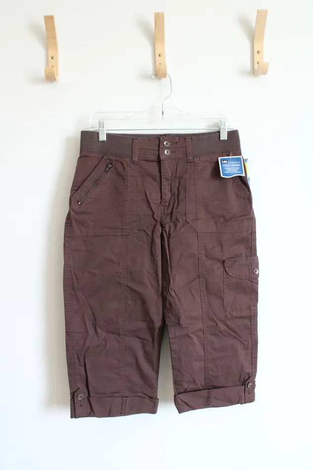 Earrings NEW Lee Modern Motion Easy Fit Brown Capri Pants 6 Lee