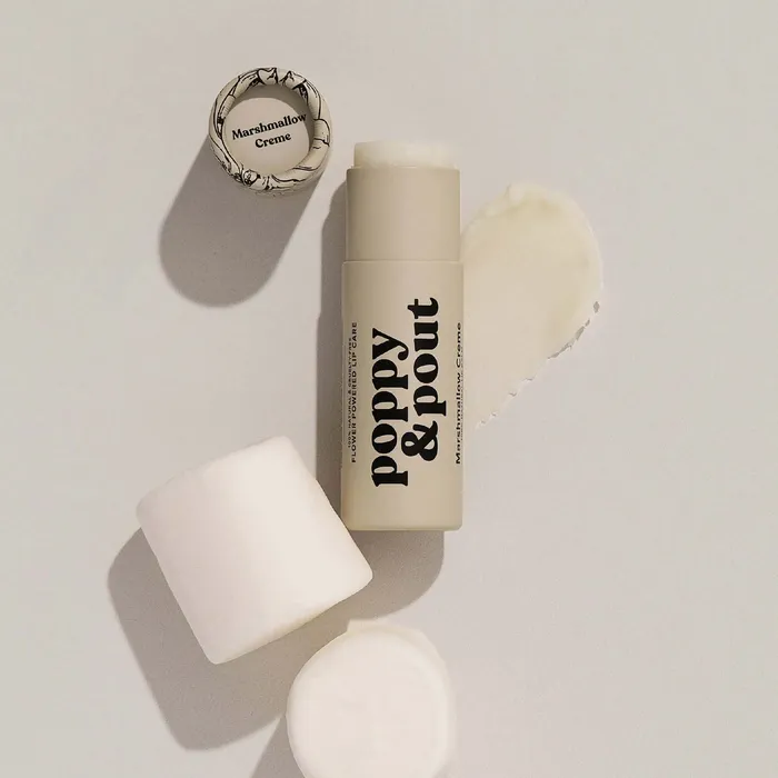 Earrings POPPYPOUT Poppy Pout Marshmallow Creme Lip Balm