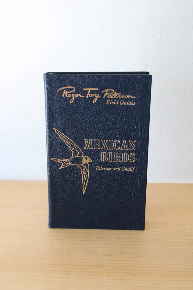 Easton Press Earrings Roger Tory Peterson Field Guide Mexican Birds Easton Press Easton Press Earrings Roger Tory Peterson Field Guide Mexican Birds Easton Press