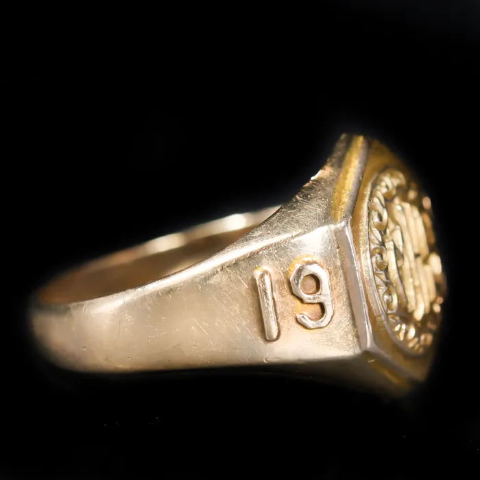 Estate 10K Yellow Gold Class Ring Circa 1920 OTC Rings
