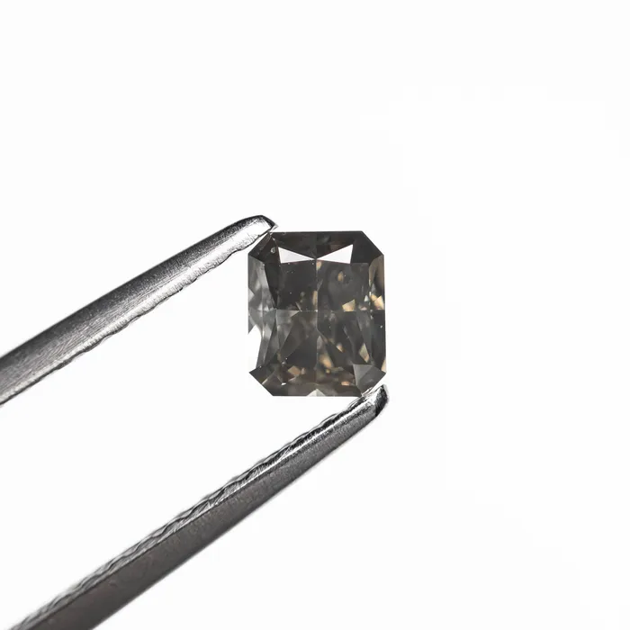 Fancy Dark Grey Brilliant Diamond 036ct Cut Corner Rectangle Misfit Diamonds Rings