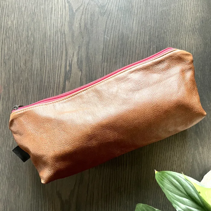 HJT Earrings Leather Pencil Bag Large Toffee