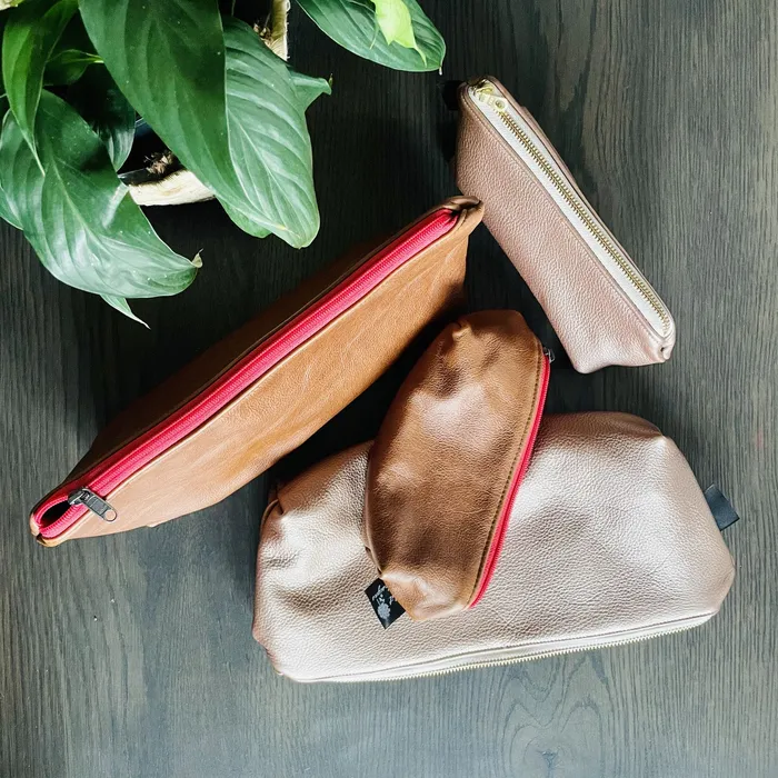 HJT Earrings Leather Pencil Bag Large Toffee