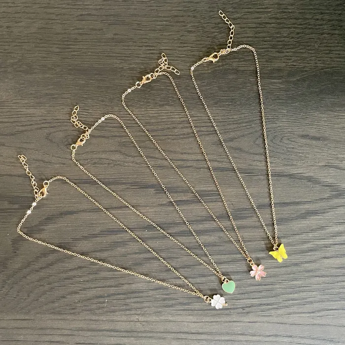 iszi ONLINE Necklaces Girls Necklace ButterflyFlower Green Heart White Clover