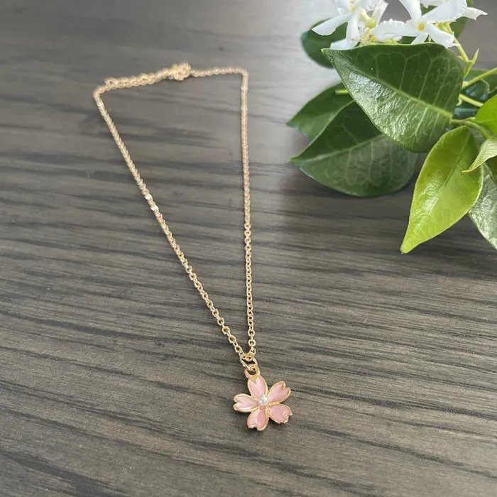 iszi ONLINE Necklaces Girls Necklace ButterflyFlower Green Heart White Clover