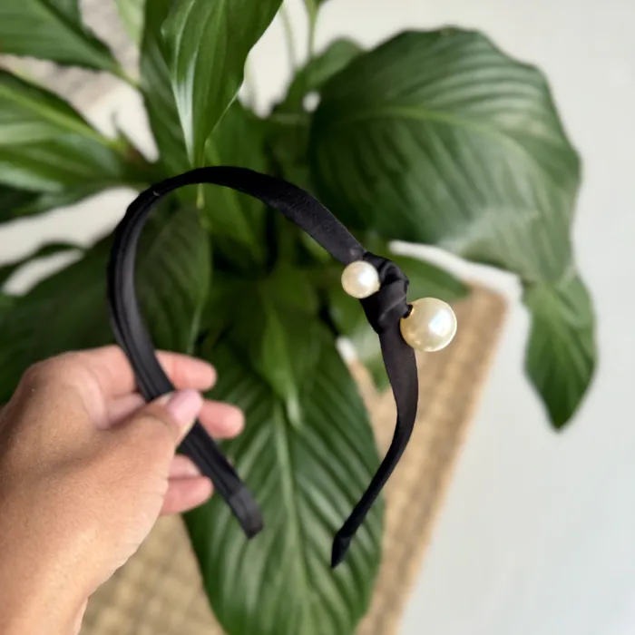 iszi ONLINE Thin Black Alice Band with Pearl accent Rings