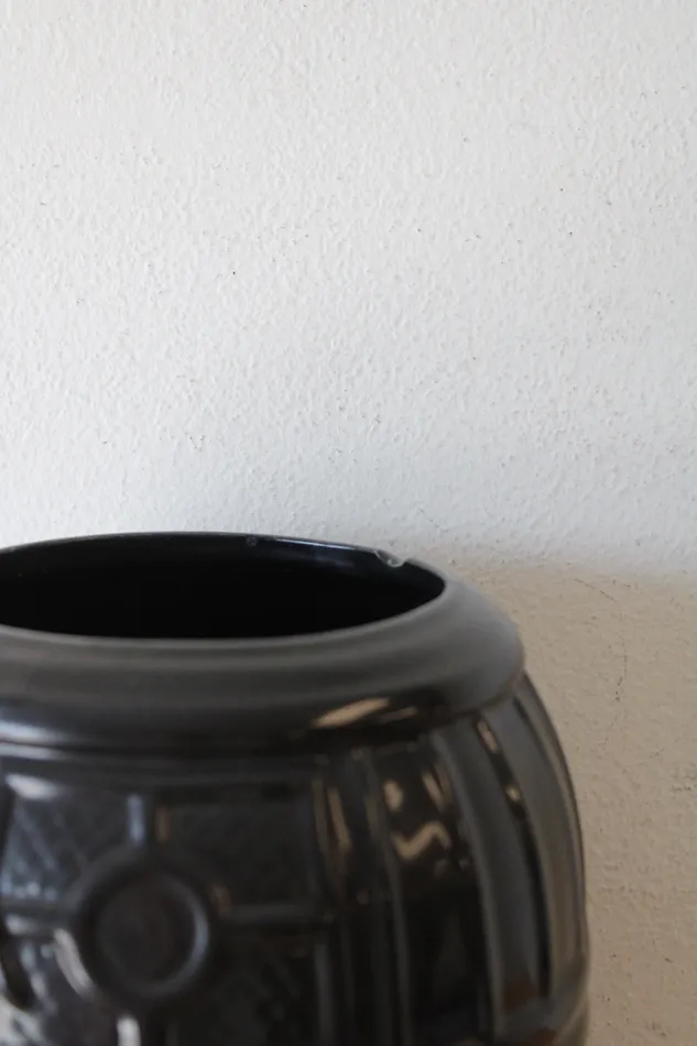 McCoy Rings McCoy Black Pot Belly Stove Cookie Jar