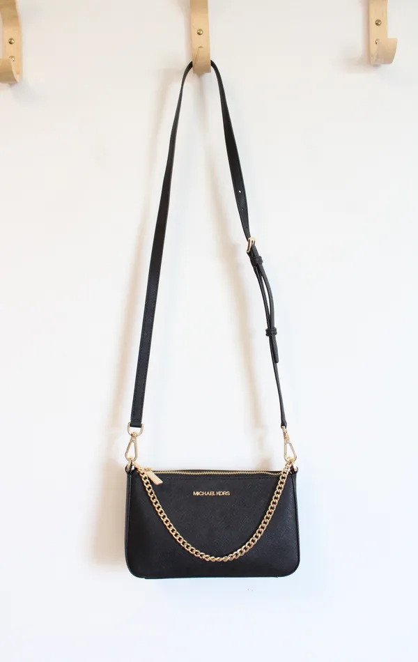 Michael Kors Jet Set Black Medium Saffiano Leather Crossbody Bag Michael Kors Rings