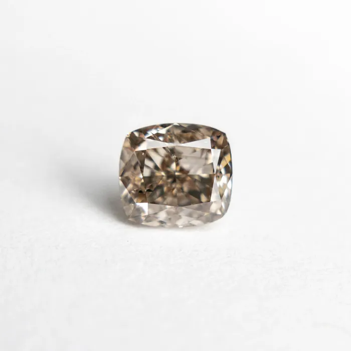 Misfit Diamonds Earrings 102ct 527x576x370mm I1 C4 Cushion Brilliant 2070509 Misfit Diamonds Earrings 102ct 527x576x370mm I1 C4 Cushion Brilliant 2070509