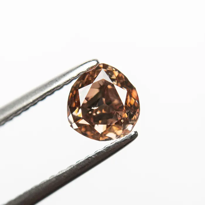 Misfit Diamonds Earrings Fancy BrownPink Brilliant Diamond 100ct Trillion
