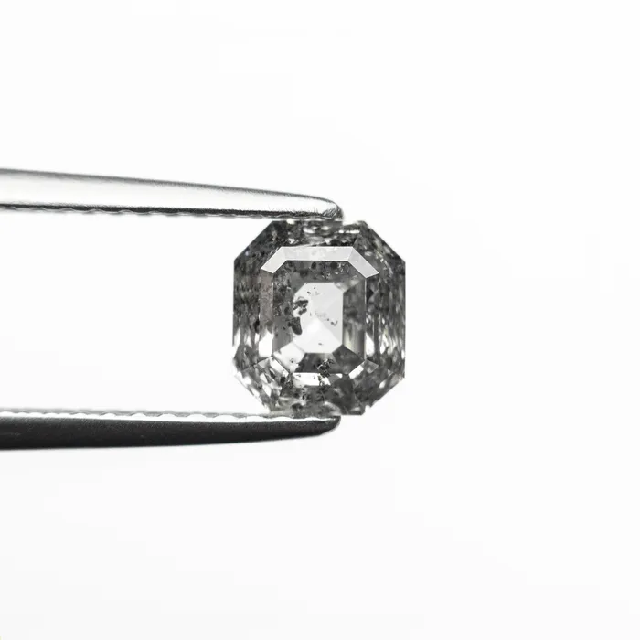 Misfit Diamonds Rings 101ct 590x525x353mm Cut Corner Rectangle Step Cut 2495601