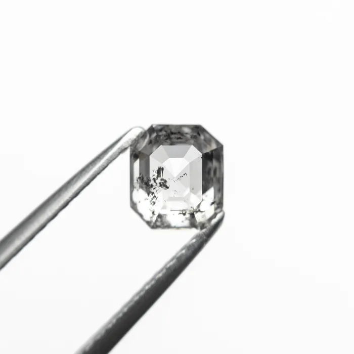 Misfit Diamonds Rings 101ct 590x525x353mm Cut Corner Rectangle Step Cut 2495601