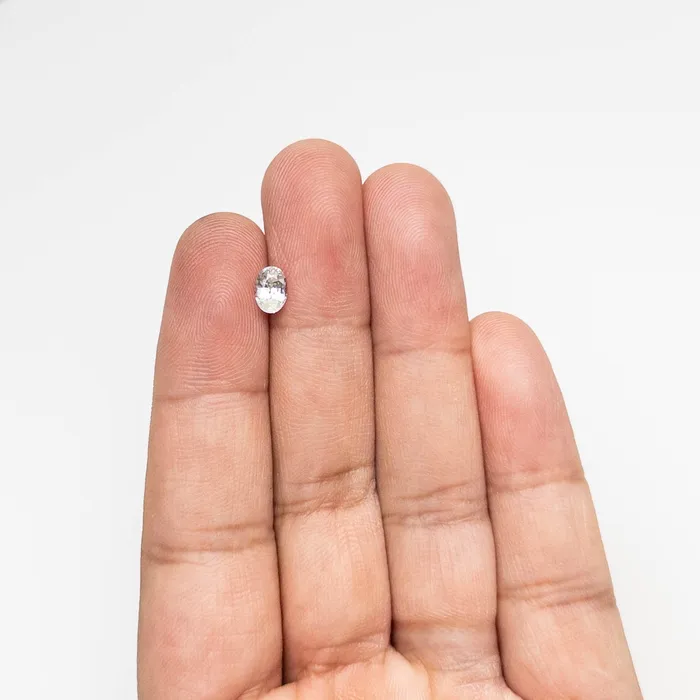 Misfit Gems Rings White Brilliant Sapphire 078ct Oval