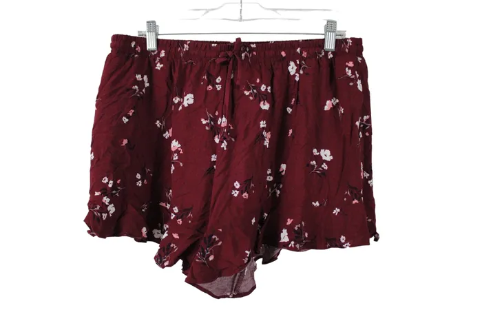 Mossimo Maroon Floral Shorts XL Mossimo Supply Co Rings