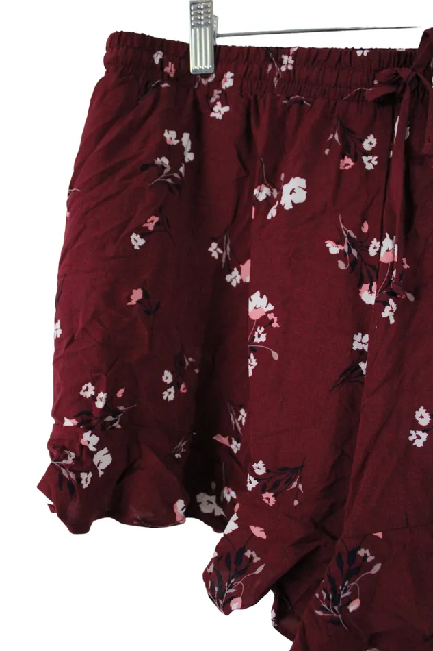 Mossimo Maroon Floral Shorts XL Mossimo Supply Co Rings