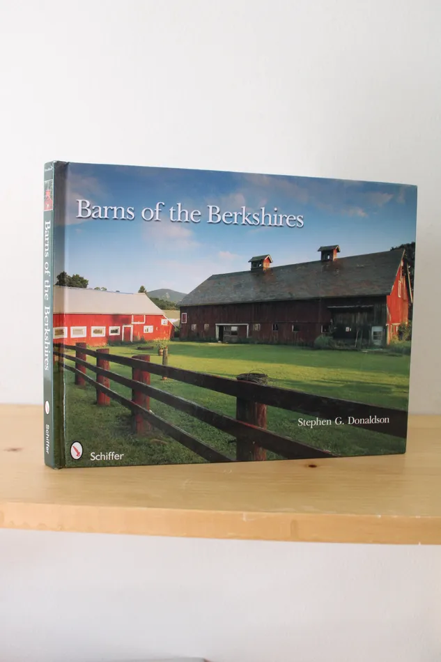 Necklaces Barns Of The Berkshires By Stephen G Donaldson Book Jubilee Thrift Necklaces Barns Of The Berkshires By Stephen G Donaldson Book Jubilee Thrift