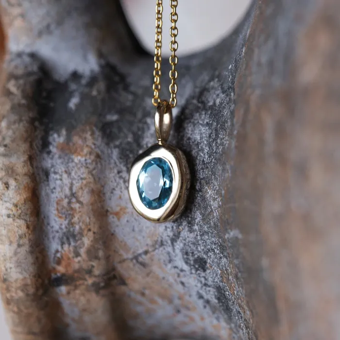 Necklaces COMMON ERA Molten Heirloom Pendant Blue Topaz