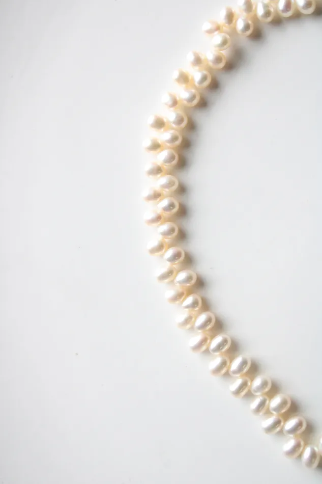 Necklaces Jubilee Thrift Genuine Ivory Oval Pearl 14K Clasp Necklace