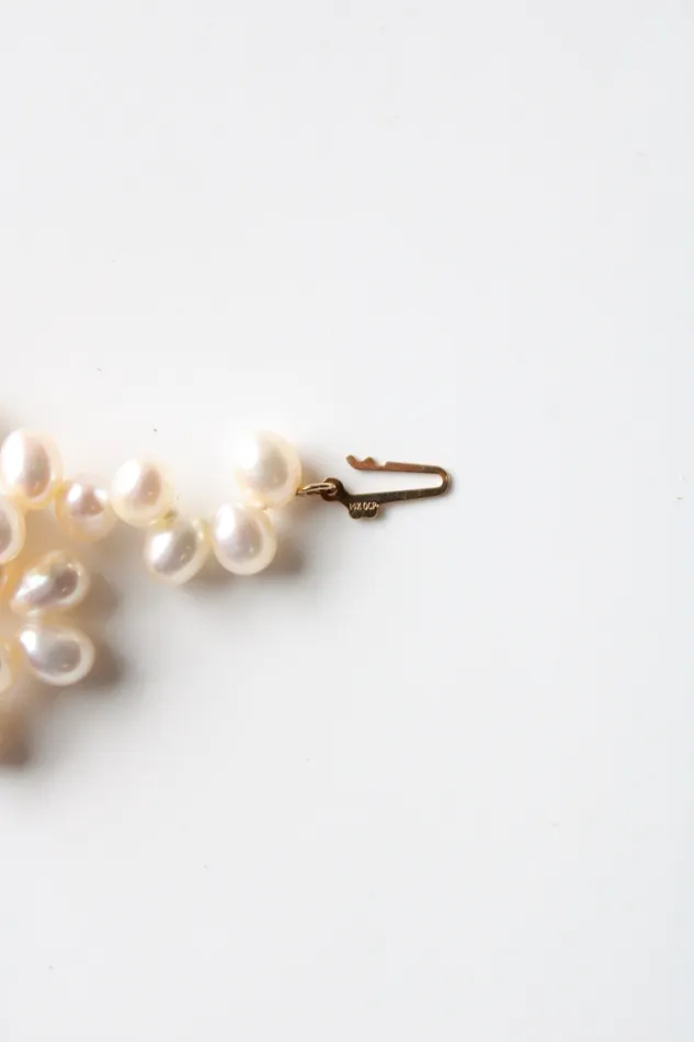 Necklaces Jubilee Thrift Genuine Ivory Oval Pearl 14K Clasp Necklace