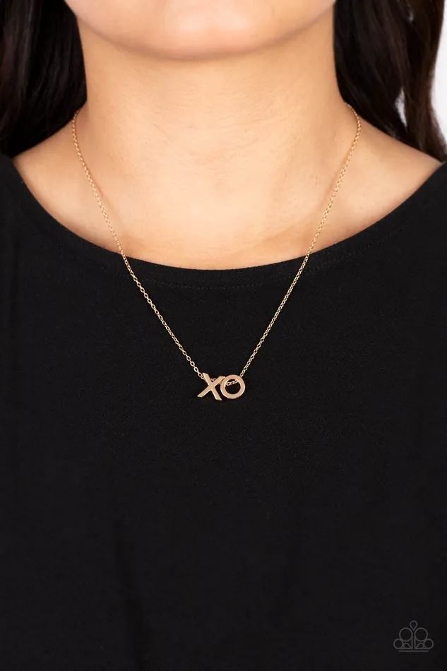 Necklaces Paparazzi Accessories Hugs and Kisses Gold