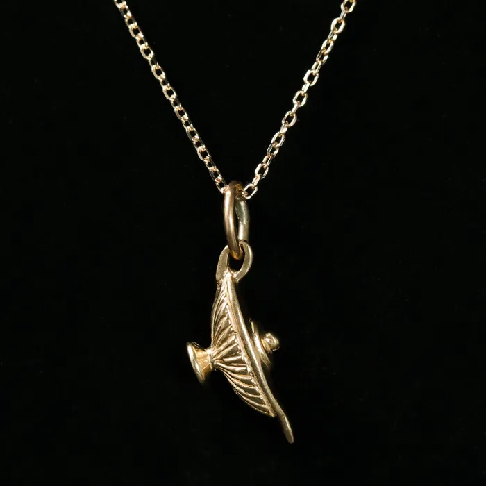 Necklaces Platinum 1911 Estate 14K Yellow Gold Genie Lamp PendantCharm