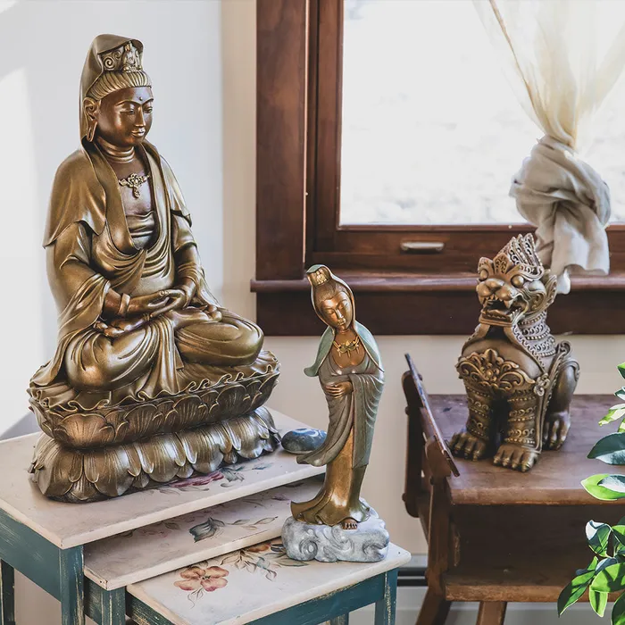 Necklaces Wesco Seated Garden Kuan Yin Statue