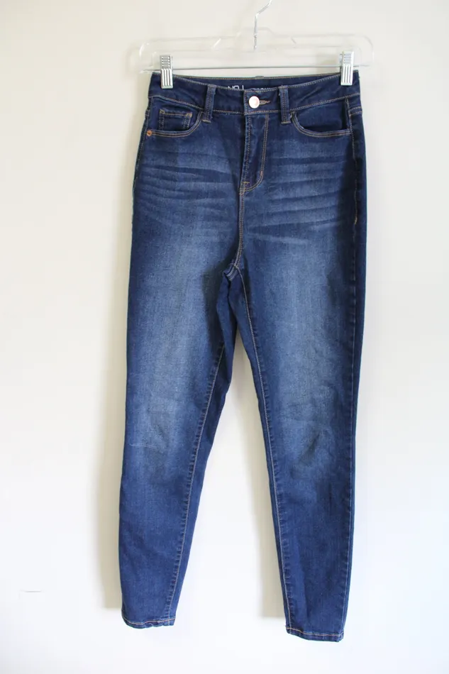 No Boundaries High Rise Skinny Jeans 1 No Boundaries Earrings