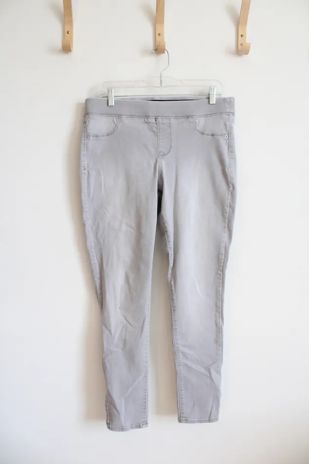 Old Navy Old Navy Rockstar MidRise Elastic Waist Jeans 12 Earrings