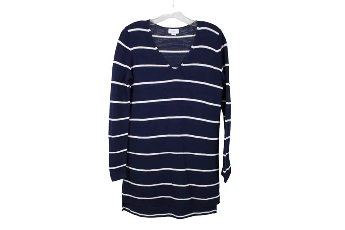 Old Navy Rings Old Navy Navy Blue Striped Sweater Tunic S