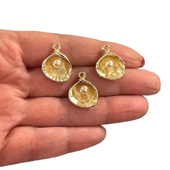 Peppy Beads Earrings 24Kt Gold Plated Oyster With Pearl Charms 3 pcs in a pack Peppy Beads Earrings 24Kt Gold Plated Oyster With Pearl Charms 3 pcs in a pack
