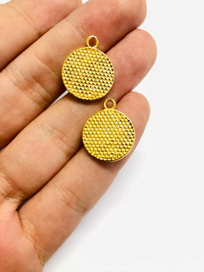 Peppy Beads Smiley Face 24Kt Gold Plated Brass Charms Smiley Face Enamelled Brass Charms 3 pcs in a pack Earrings Peppy Beads Smiley Face 24Kt Gold Plated Brass Charms Smiley Face Enamelled Brass Charms 3 pcs in a pack Earrings