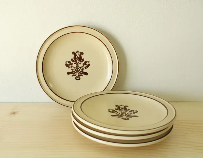 Pfaltzgraff Earrings Pfaltzgraff Village Stoneware Salad Plate 9