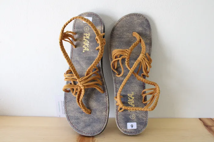 Plaka Earrings NEW Plaka HandWoven OrangeBrown Sandals Size 9