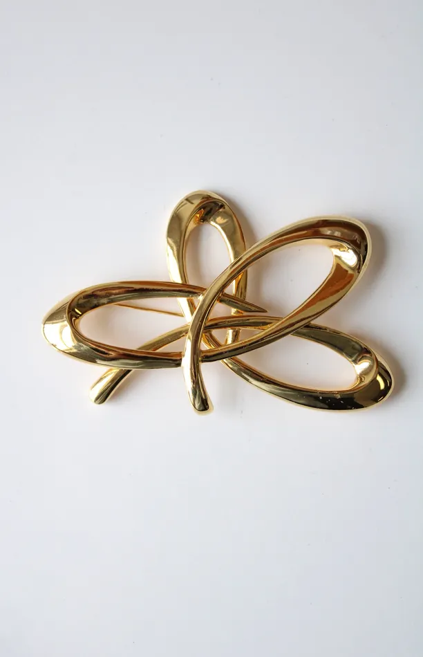 PreStyled Sets Abstract Gold Ribbon Brooch Pin Jubilee Thrift