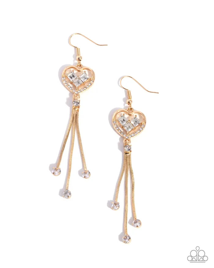 PreStyled Sets Paparazzi Accessories Cascading Character Gold