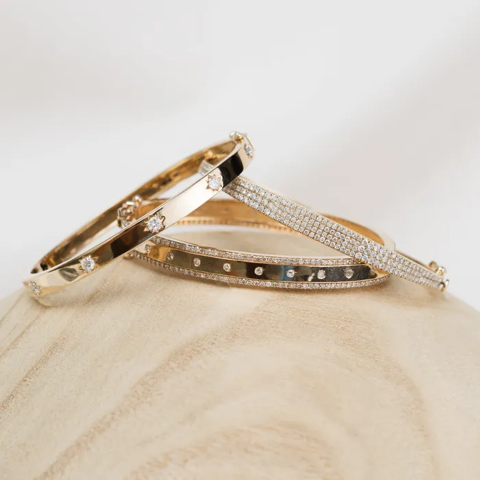 RACHEL LYNN CHICAGO Bracelets 14 Karat Yellow Gold and Diamond Burst Hinge Bracelet