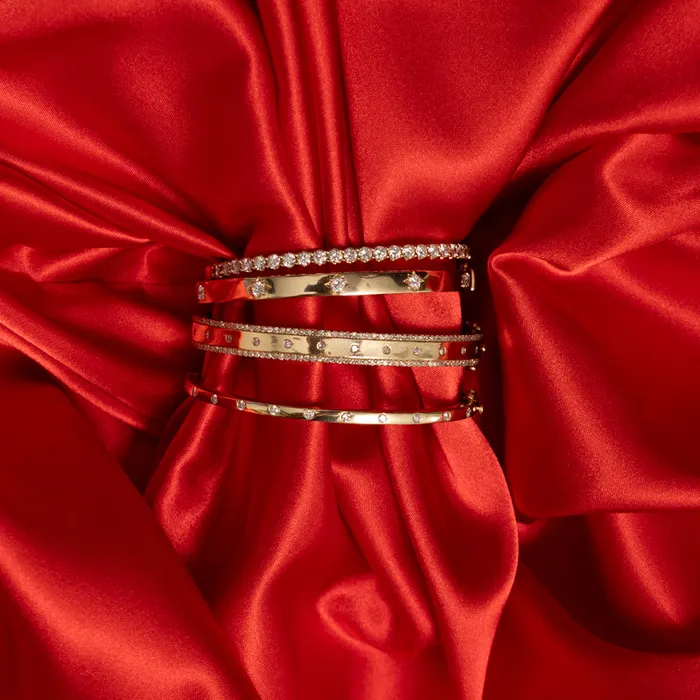 RACHEL LYNN CHICAGO Bracelets 14 Karat Yellow Gold and Diamond Burst Hinge Bracelet