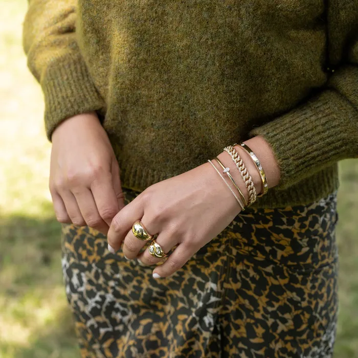 RACHEL LYNN CHICAGO Bracelets 14 Karat Yellow Gold and Diamond Burst Hinge Bracelet