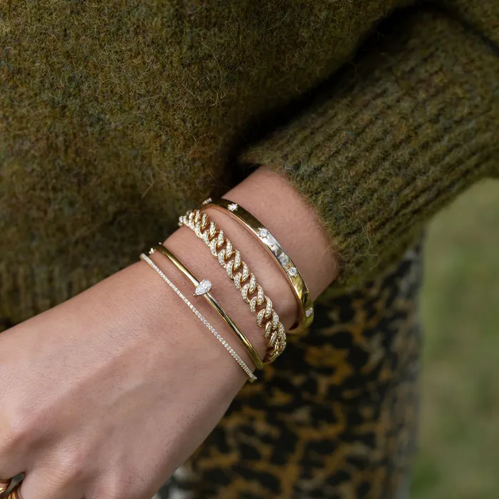 RACHEL LYNN CHICAGO Bracelets 14 Karat Yellow Gold and Diamond Burst Hinge Bracelet