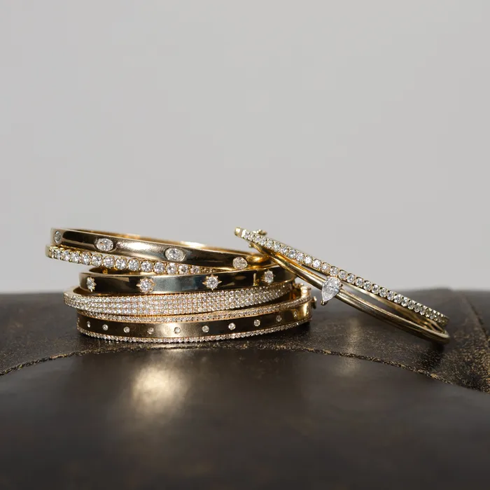 RACHEL LYNN CHICAGO Bracelets 14 Karat Yellow Gold and Diamond Burst Hinge Bracelet